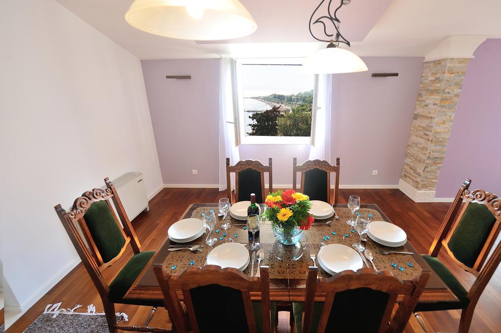 Apartments Villa White House Omiš Rum bild